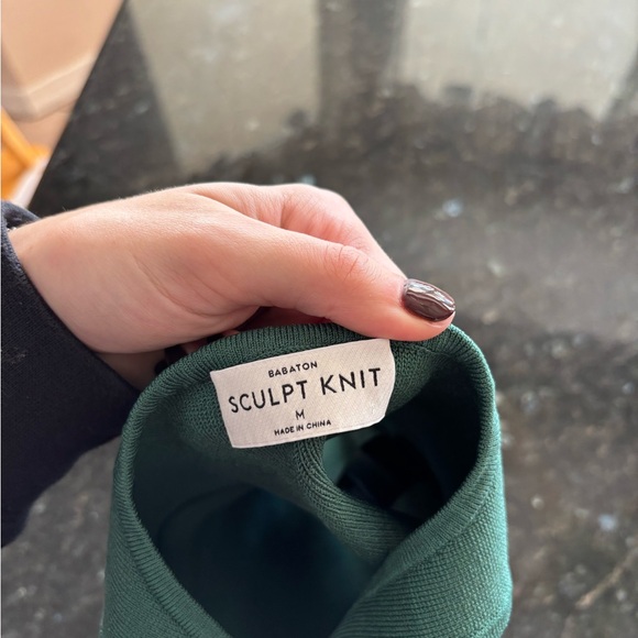 Aritzia Babaton tank top - Picture 2 of 3